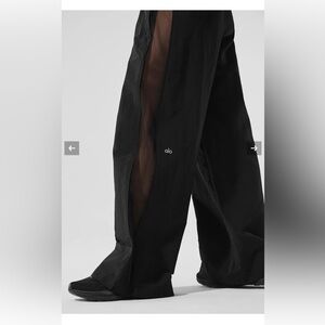 ALO Yoga High-Waist Origin Wide Leg Track Pant - Mesh